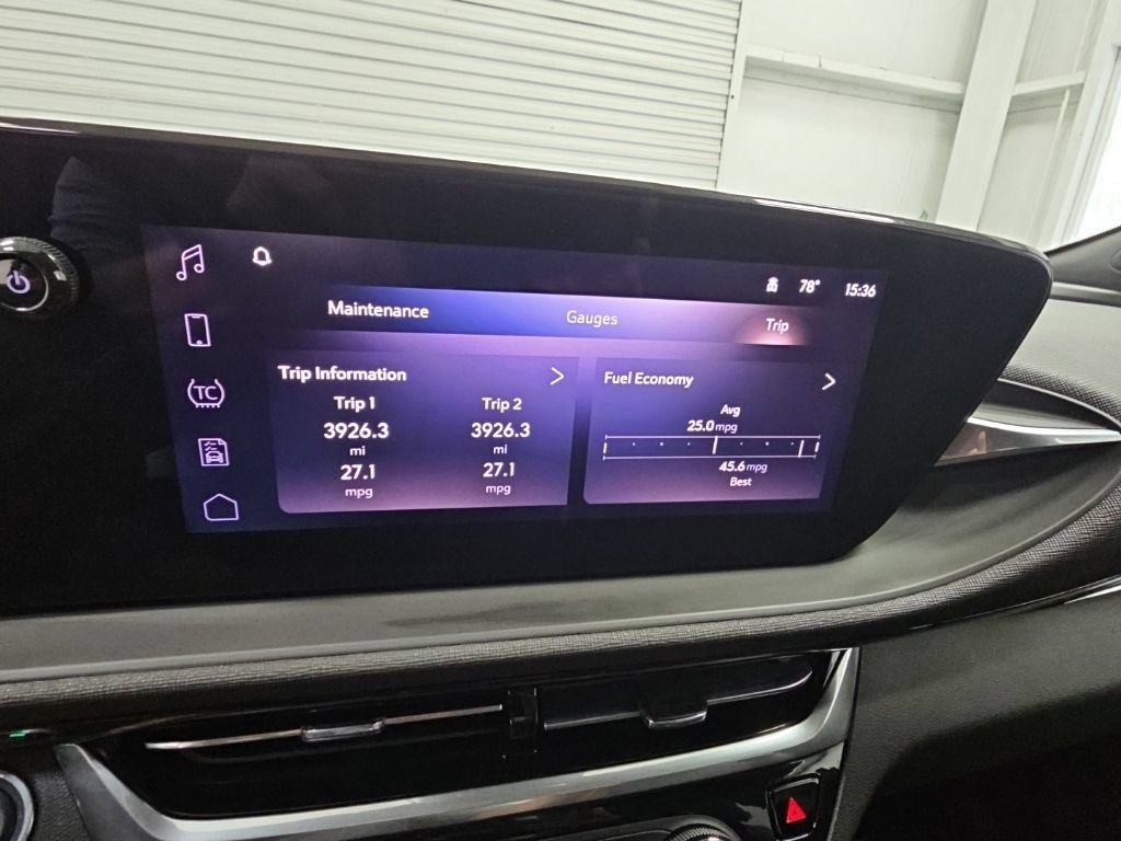 Used 2024 Buick Envista Sport Touring w/ Convenience I Package FWD image 17