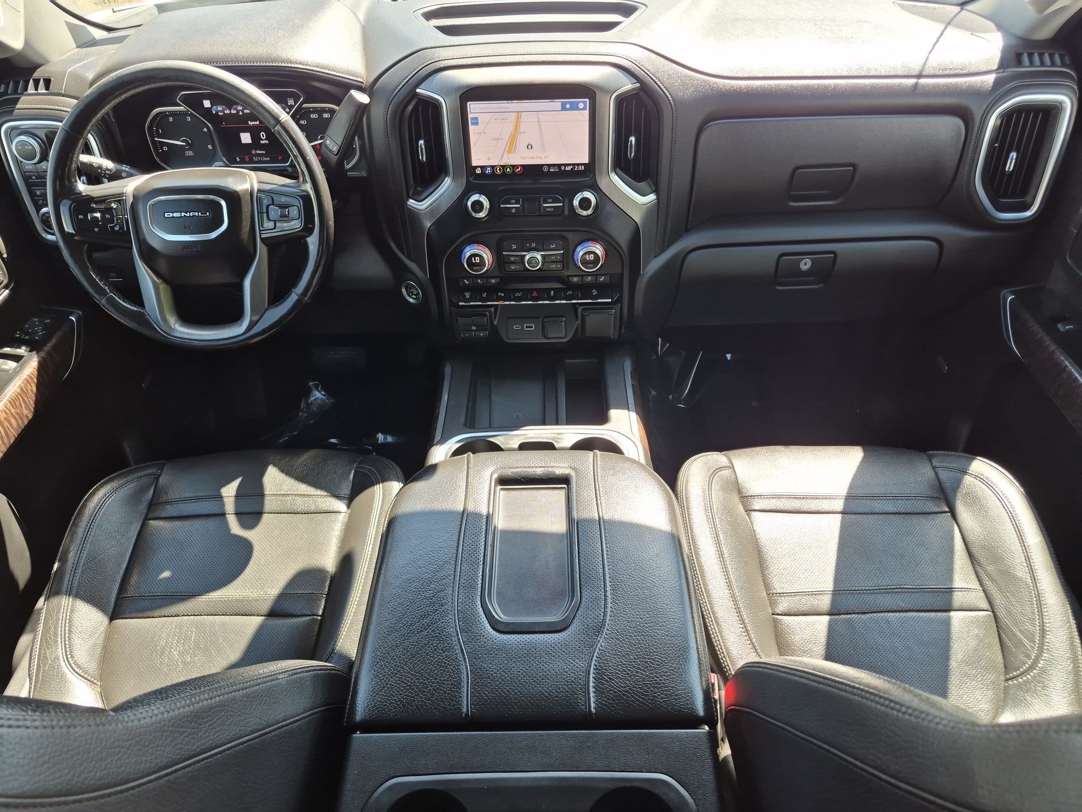 Used 2020 GMC Sierra 3500 Denali w/ Denali Ultimate Package AWD/4WD image 26