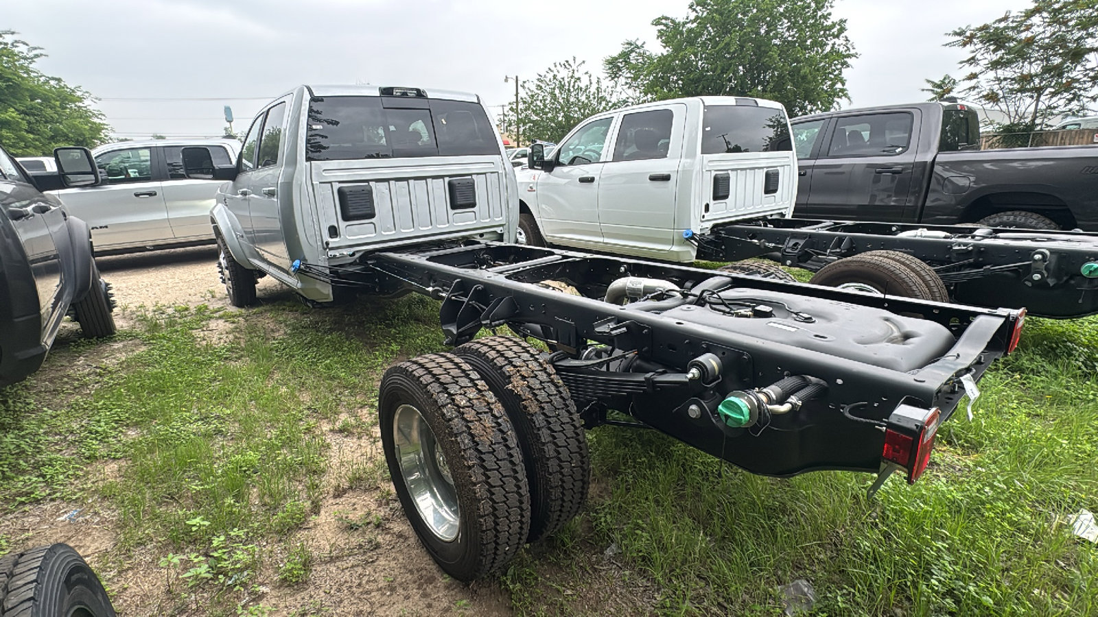 New 2026 RAM 5500 4x4 Crew Cab w/ Laramie Trim Package image 6