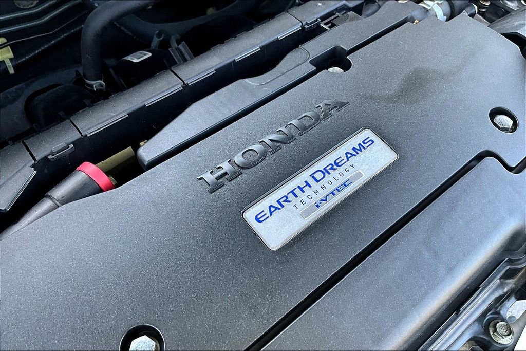 Used 2016 Honda Accord Sport image 30