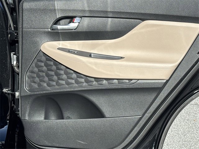 Used 2023 Hyundai Santa Fe SEL image 16