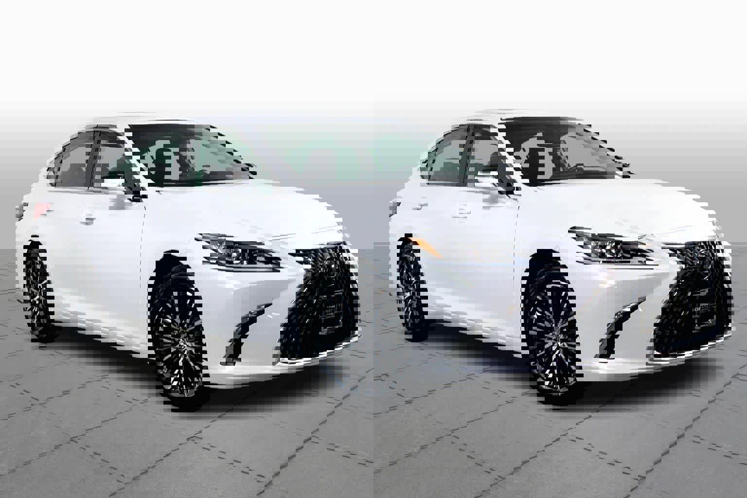 Certified 2023 Lexus ES 350 w/ Premium Package image 3