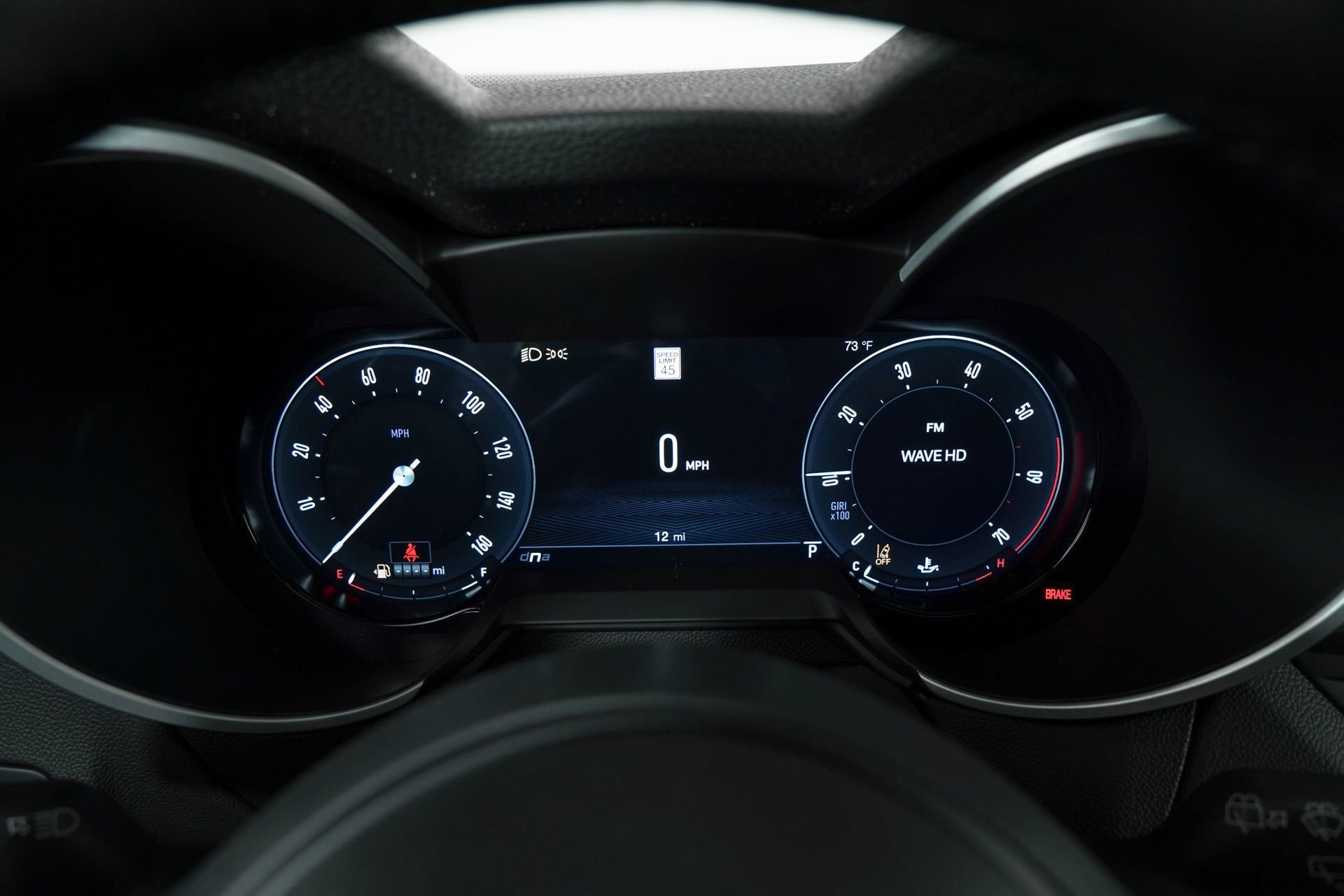 New 2025 Alfa Romeo Stelvio Sprint AWD/4WD image 24