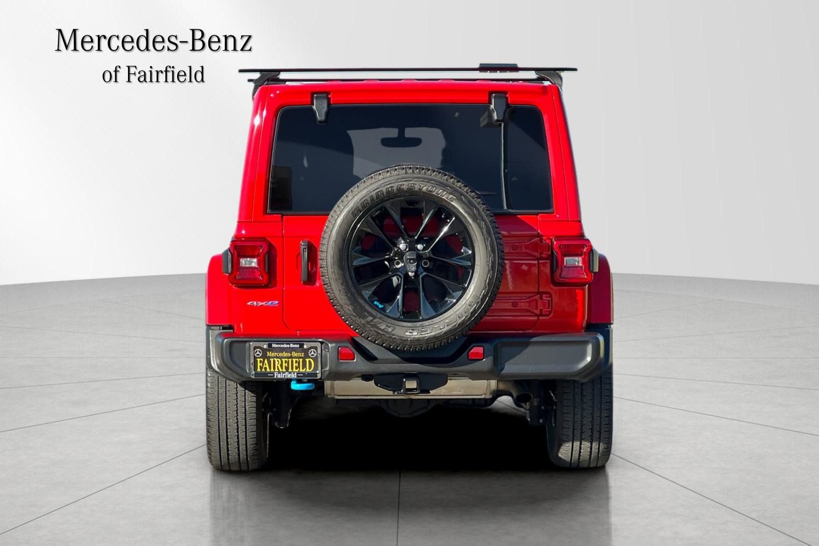 Used 2022 Jeep Wrangler Unlimited Sahara AWD/4WD image 7