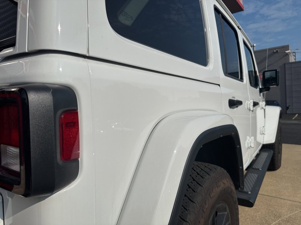 Used 2023 Jeep Wrangler Altitude image 6