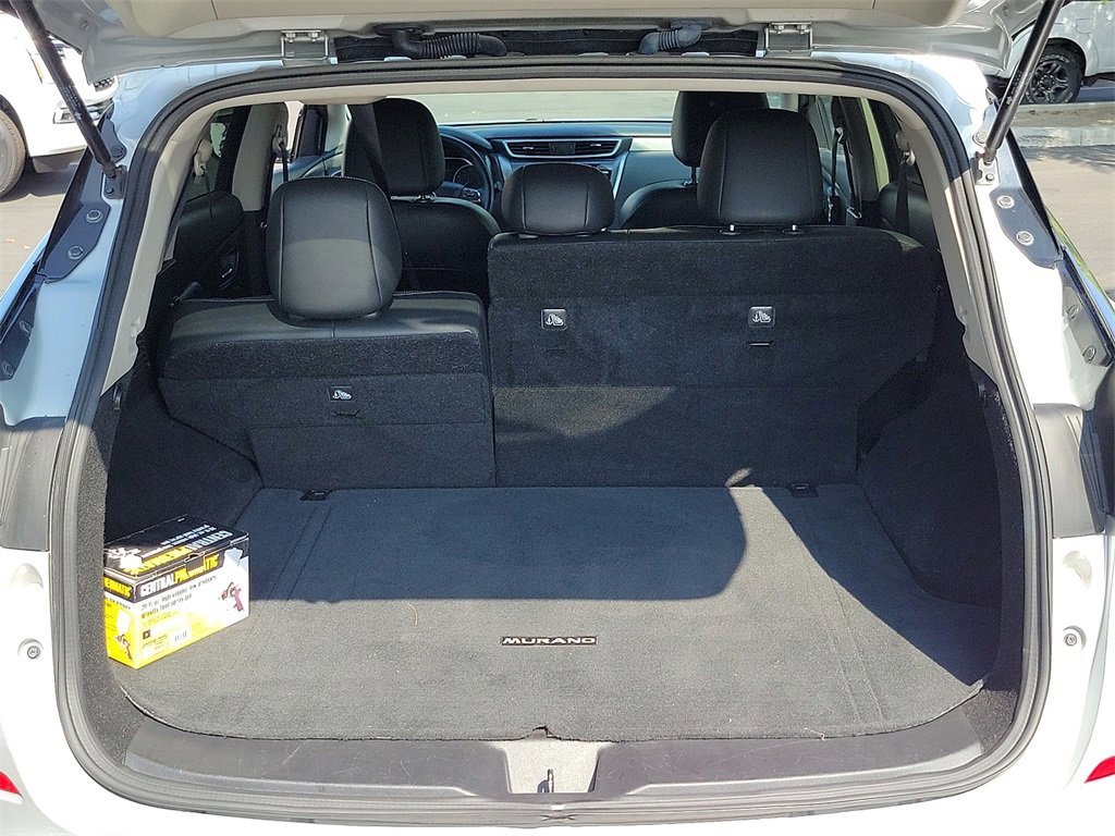 Used 2023 Nissan Murano SV image 24