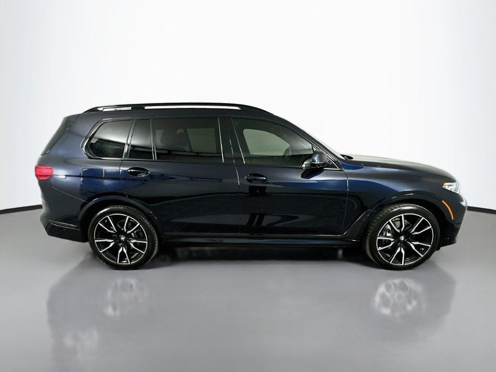 Used 2020 BMW X7 xDrive40i w/ M Sport Package AWD/4WD image 4
