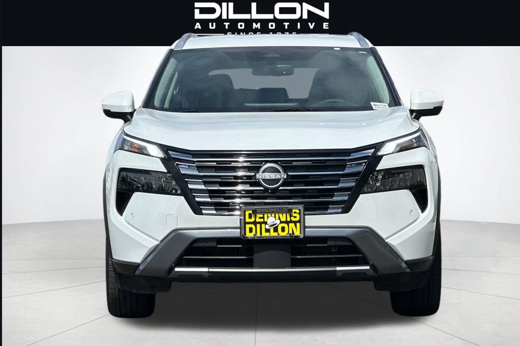 Used 2026 Nissan Rogue SL AWD/4WD image 9