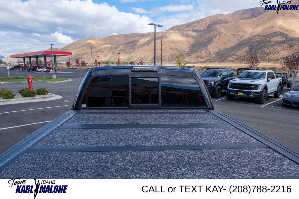 Used 2013 Ford F150 Raptor w/ SVT Exterior Graphics Pkg AWD/4WD image 18