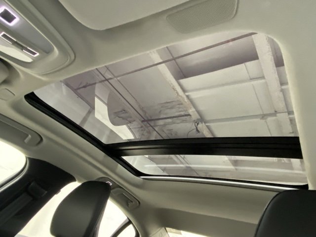 Certified 2025 Volvo S60 B5 Core image 28