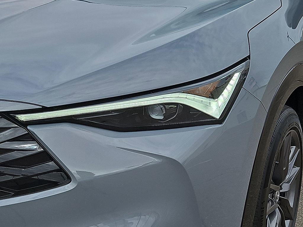 Used 2025 Acura ADX A-Spec image 8