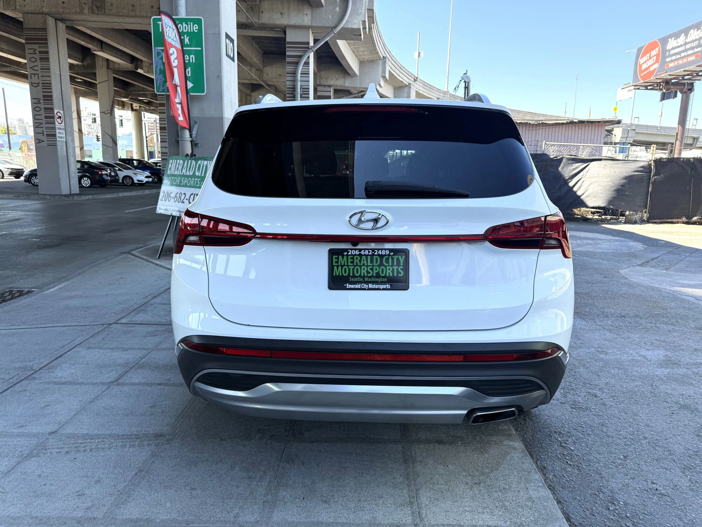 Used 2021 Hyundai Santa Fe SEL image 6