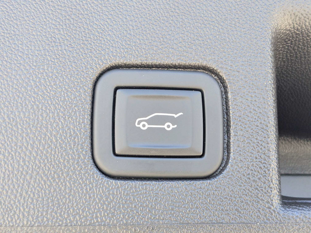 Used 2024 Chevrolet Equinox LT AWD/4WD image 13