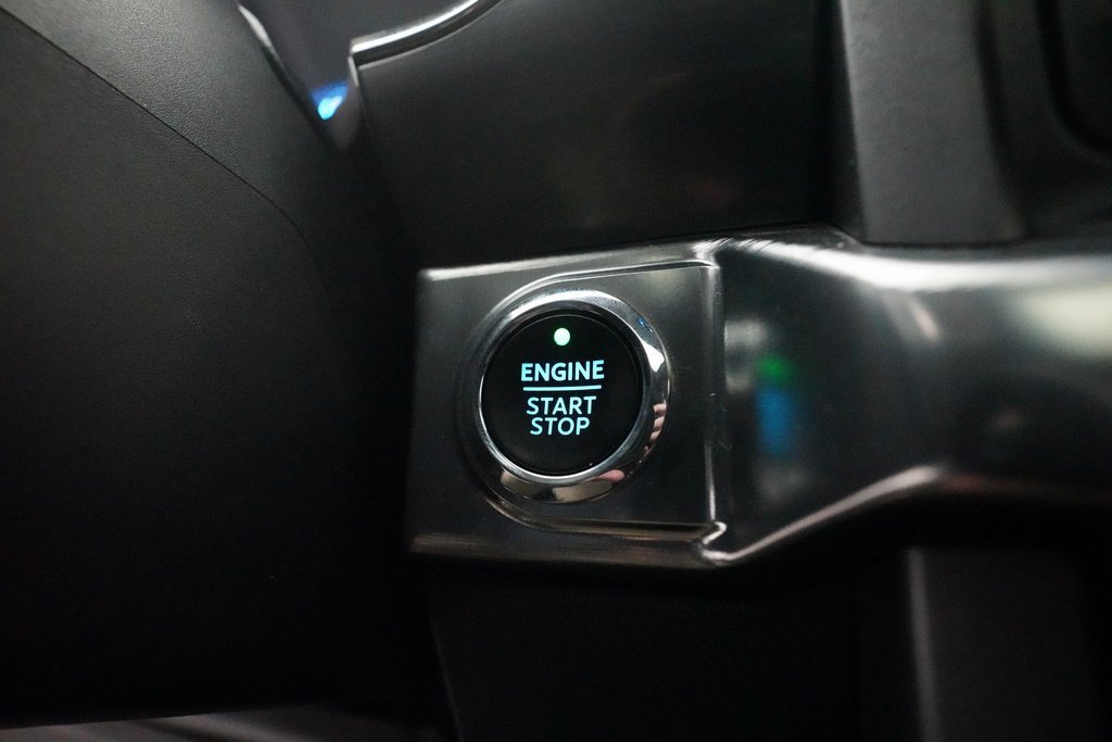 Used 2022 Ford F150 Lariat w/ Equipment Group 502A High image 29