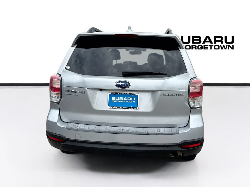 Used 2018 Subaru Forester 2.5i Premium AWD/4WD image 6