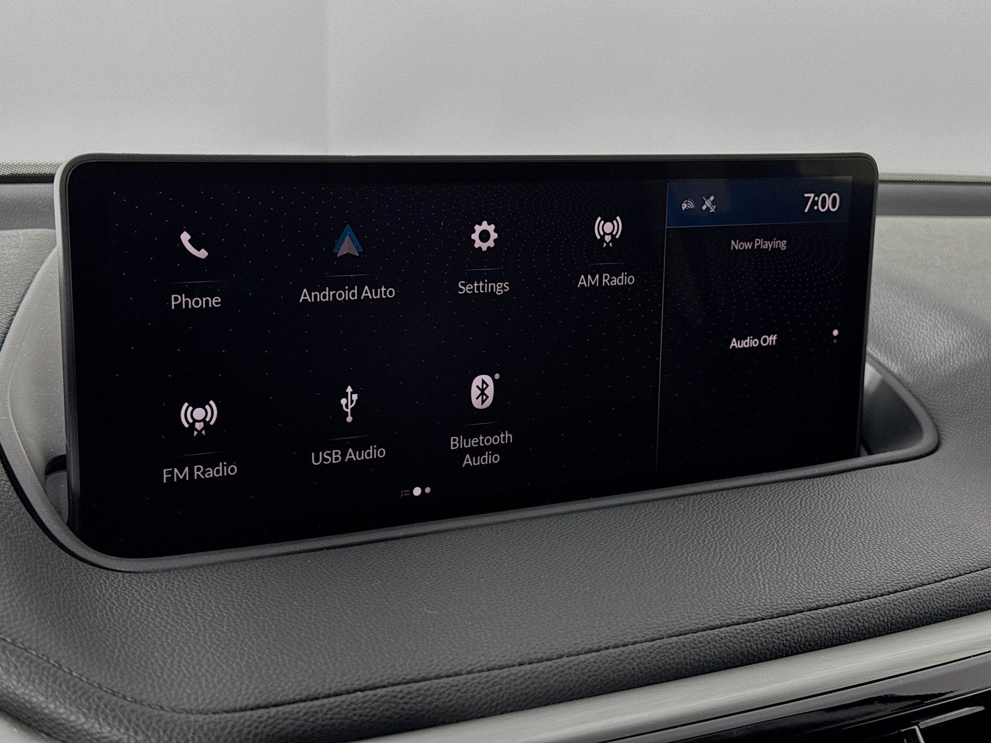 Used 2023 Acura MDX FWD image 14