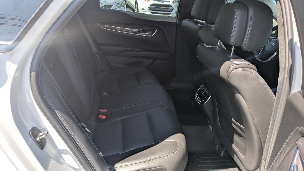 Used 2014 Cadillac XTS Premium AWD/4WD image 27