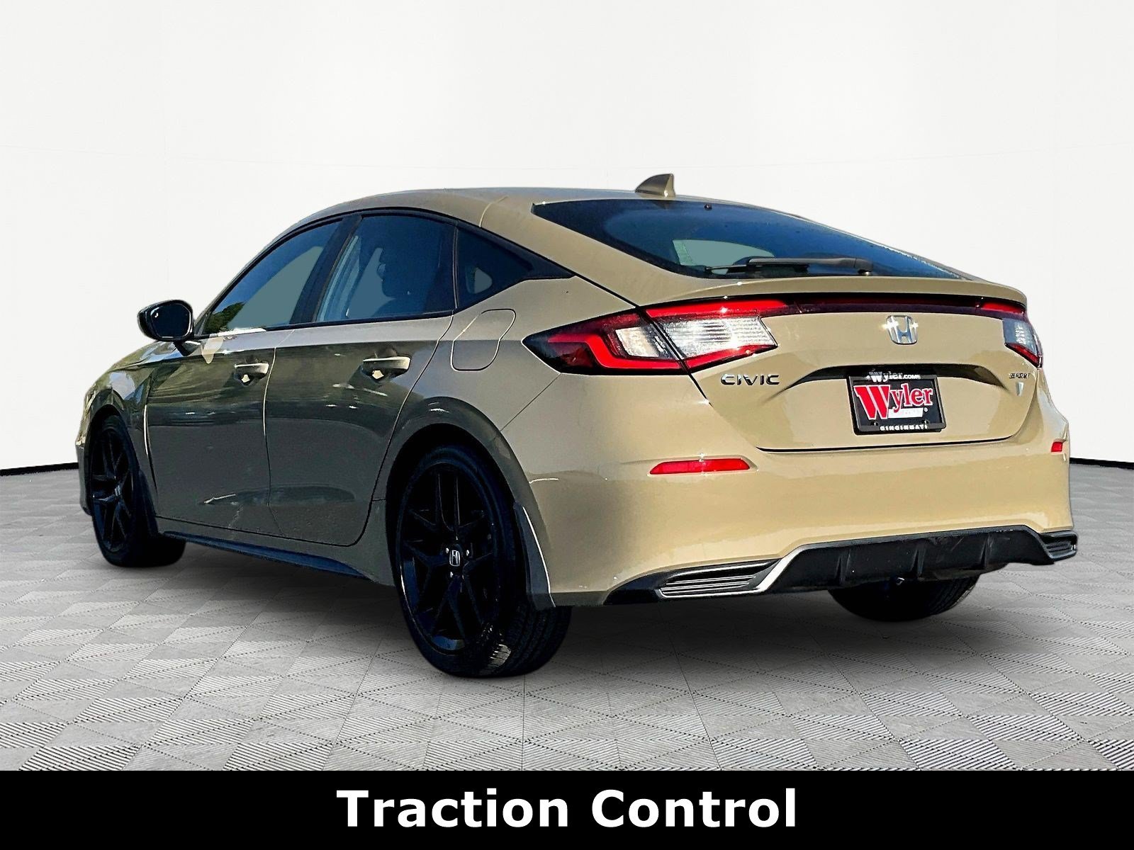 Used 2025 Honda Civic Sport image 4