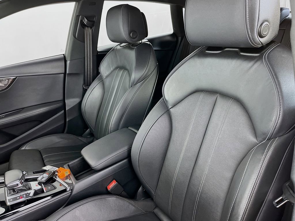 Used 2023 Audi S5 Premium Plus w/ Premium Plus Package image 31