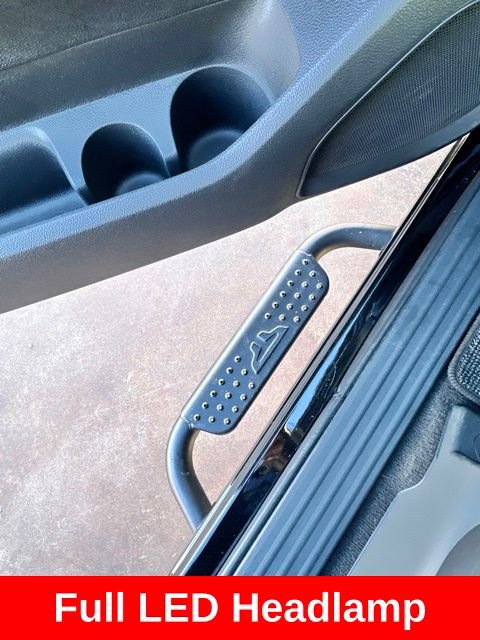 Certified 2024 Nissan Titan SV w/ SV Bronze Edition Package image 27