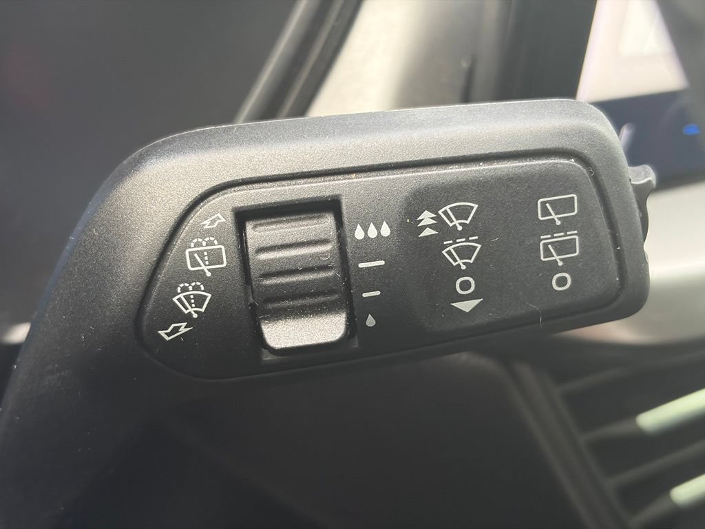 Used 2023 Ford Escape Active w/ Tech Pack #2 AWD/4WD image 28