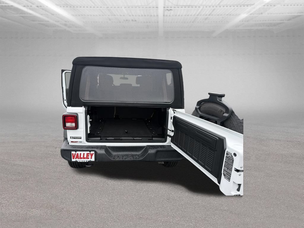 Used 2023 Jeep Wrangler Unlimited Sport AWD/4WD image 46