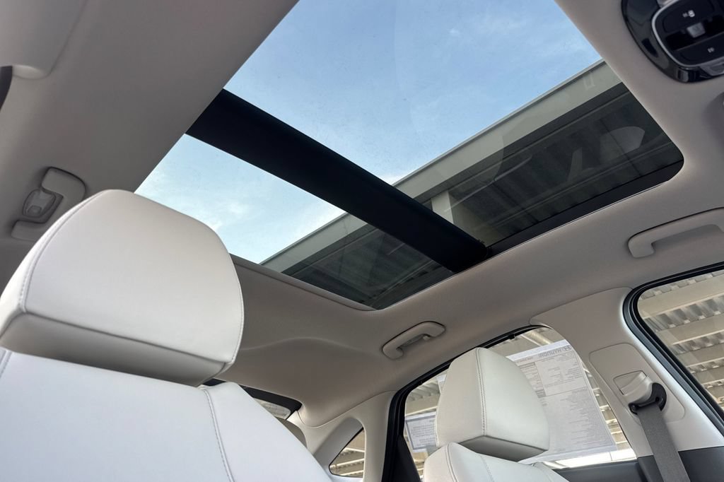 New 2026 Hyundai Sonata Limited FWD image 16