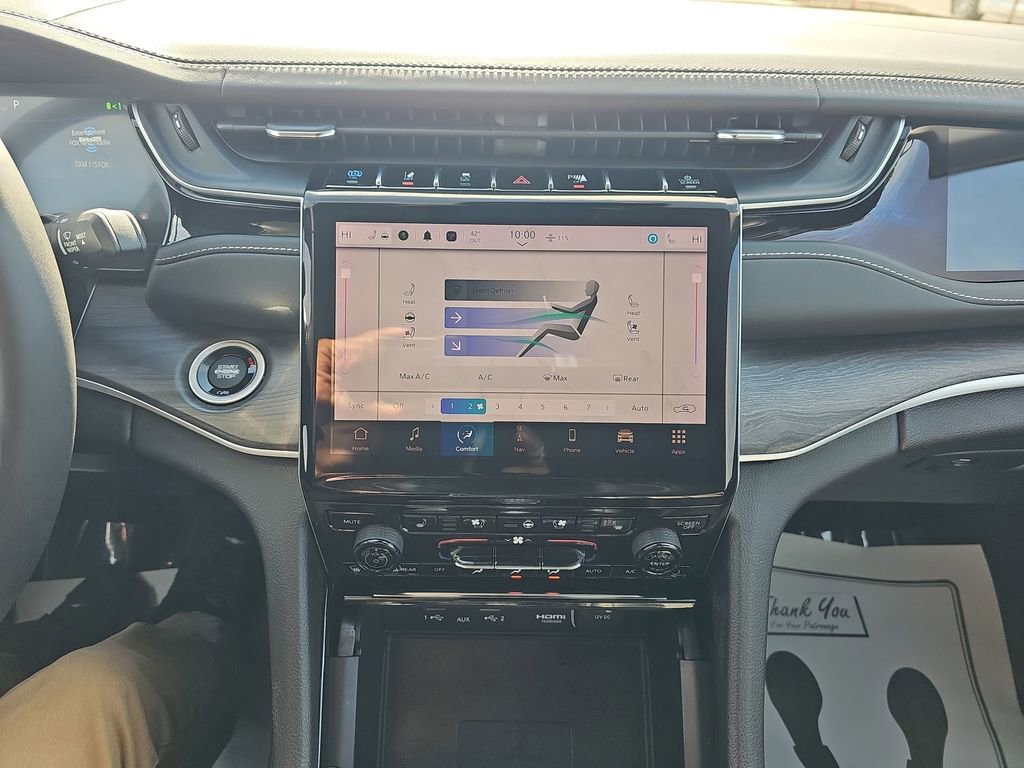 Used 2022 Jeep Grand Cherokee Limited 4xe w/ Luxury Tech Group II image 24