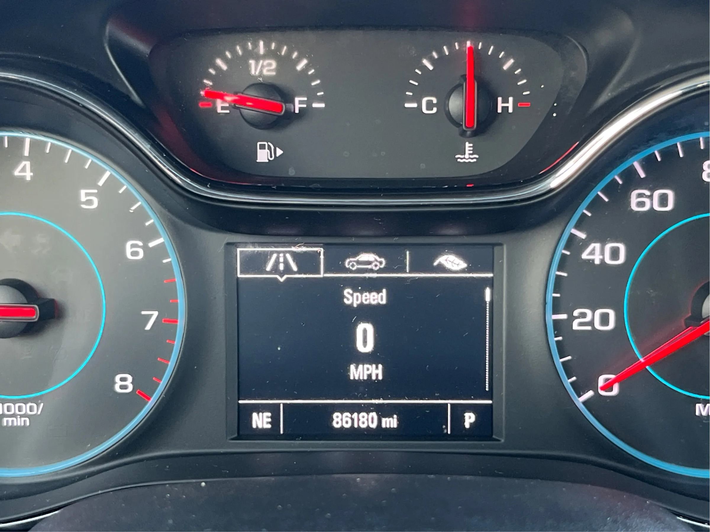 Used 2017 Chevrolet Cruze LT image 17