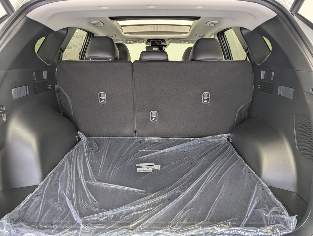 New 2026 Hyundai Tucson Limited FWD image 26