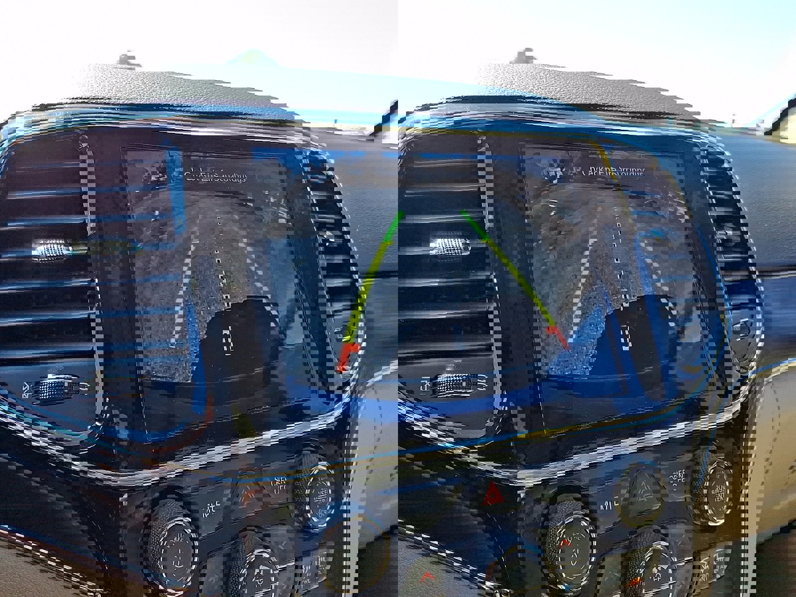 Used 2020 Jeep Grand Cherokee Limited w/ Luxury Group II image 20