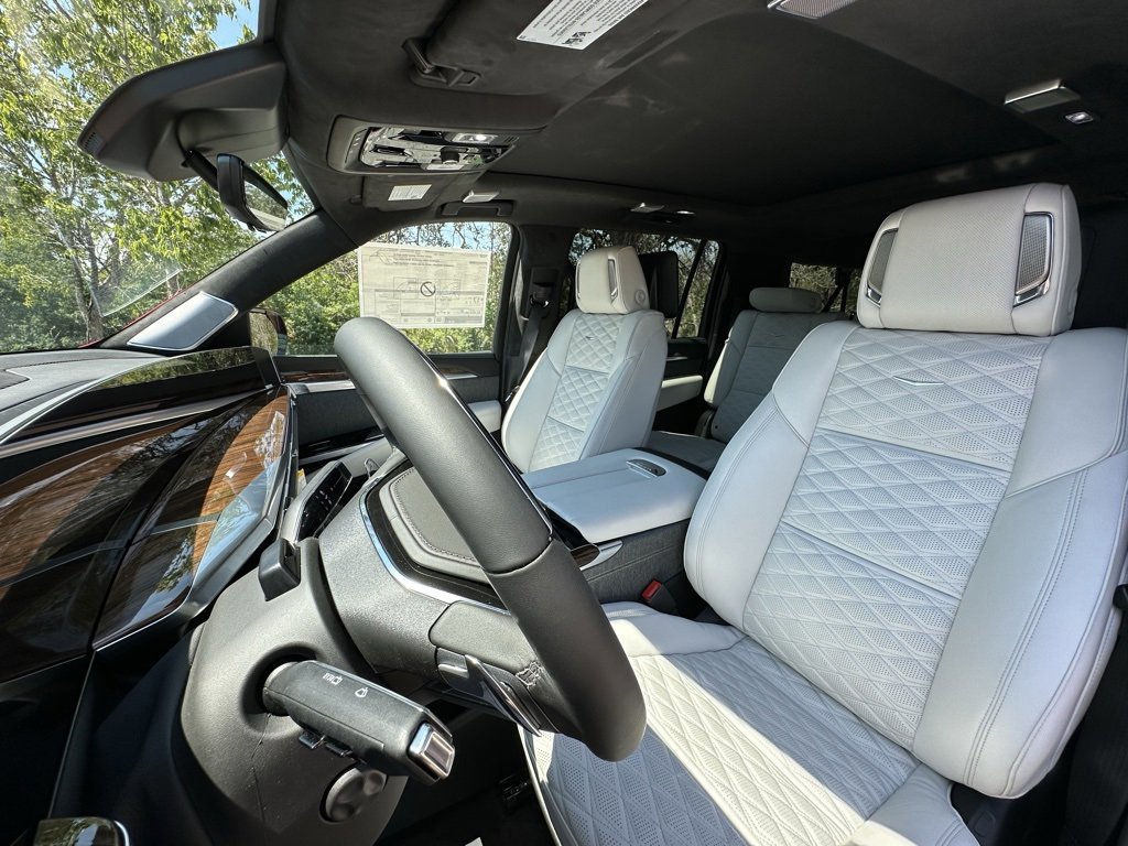 New 2026 Cadillac Escalade ESV Platinum Sport image 14