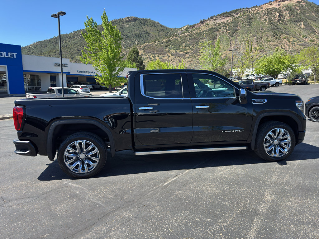 New 2026 GMC Sierra 1500 Denali w/ Denali Reserve Package AWD/4WD image 8