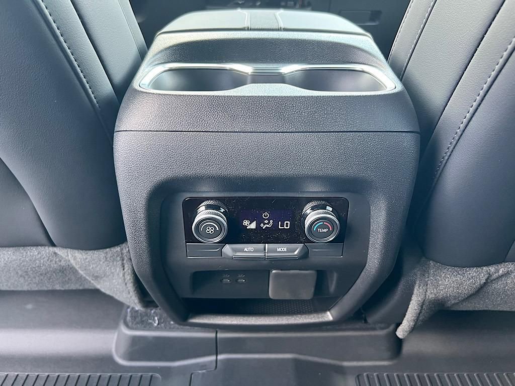 New 2025 Buick Enclave Sport Touring w/ Power Package image 15