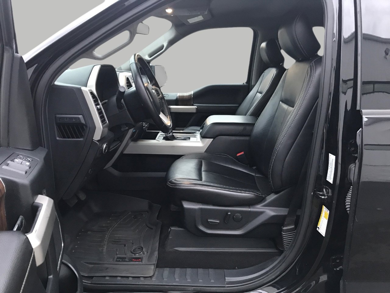 Used 2019 Ford F150 Lariat image 8