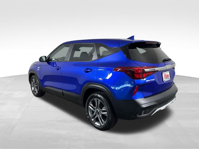Used 2023 Kia Seltos LX image 4