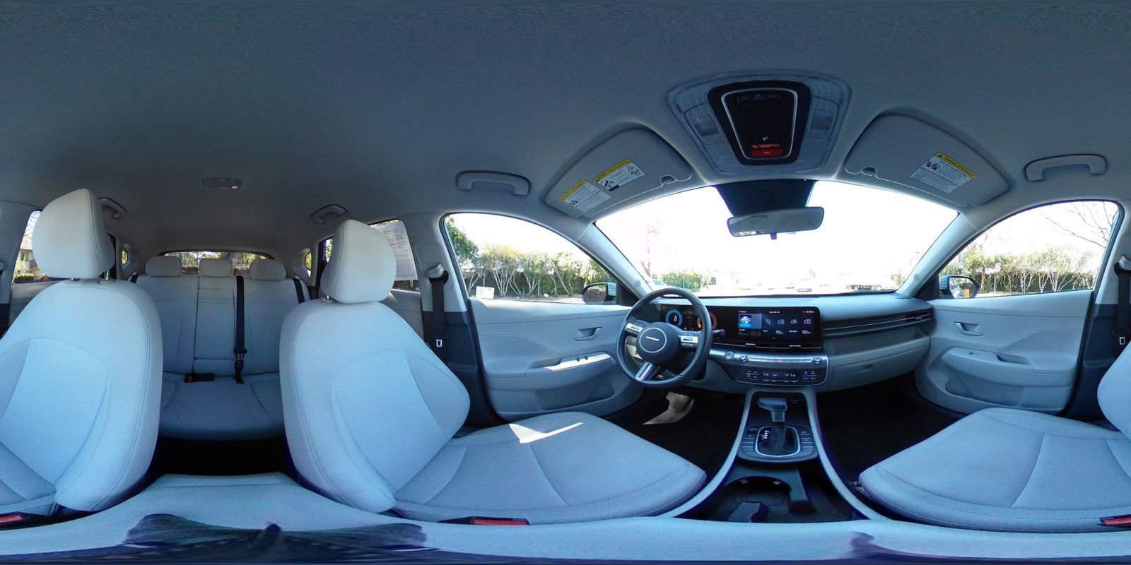 Used 2025 Hyundai Kona SEL image 44