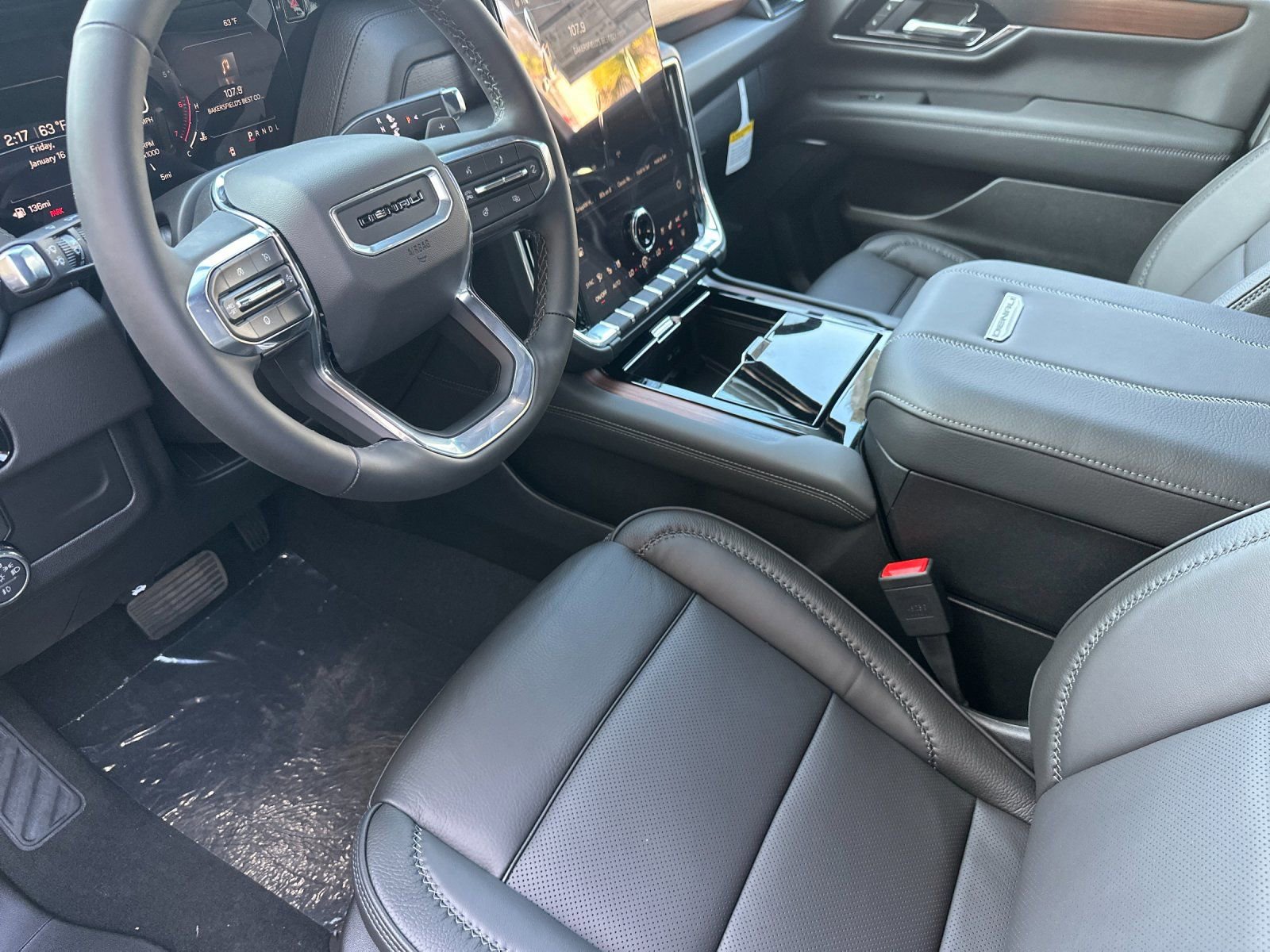 New 2026 GMC Yukon XL Denali w/ Sun & Power Step Package AWD/4WD image 10