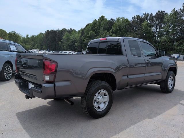 Used 2022 Toyota Tacoma SR w/ SR Convenience Package RWD image 4