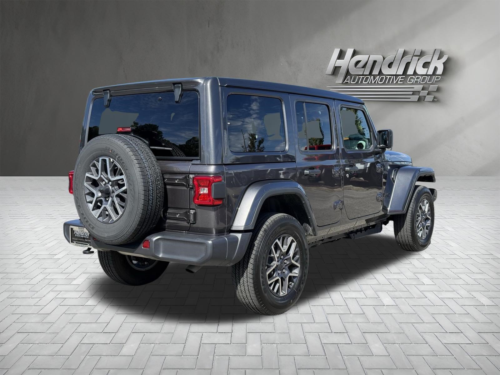 Used 2026 Jeep Wrangler Unlimited Sahara AWD/4WD image 10