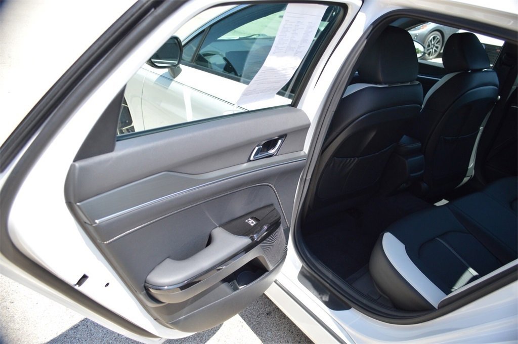 Used 2025 Kia K5 GT-Line image 25