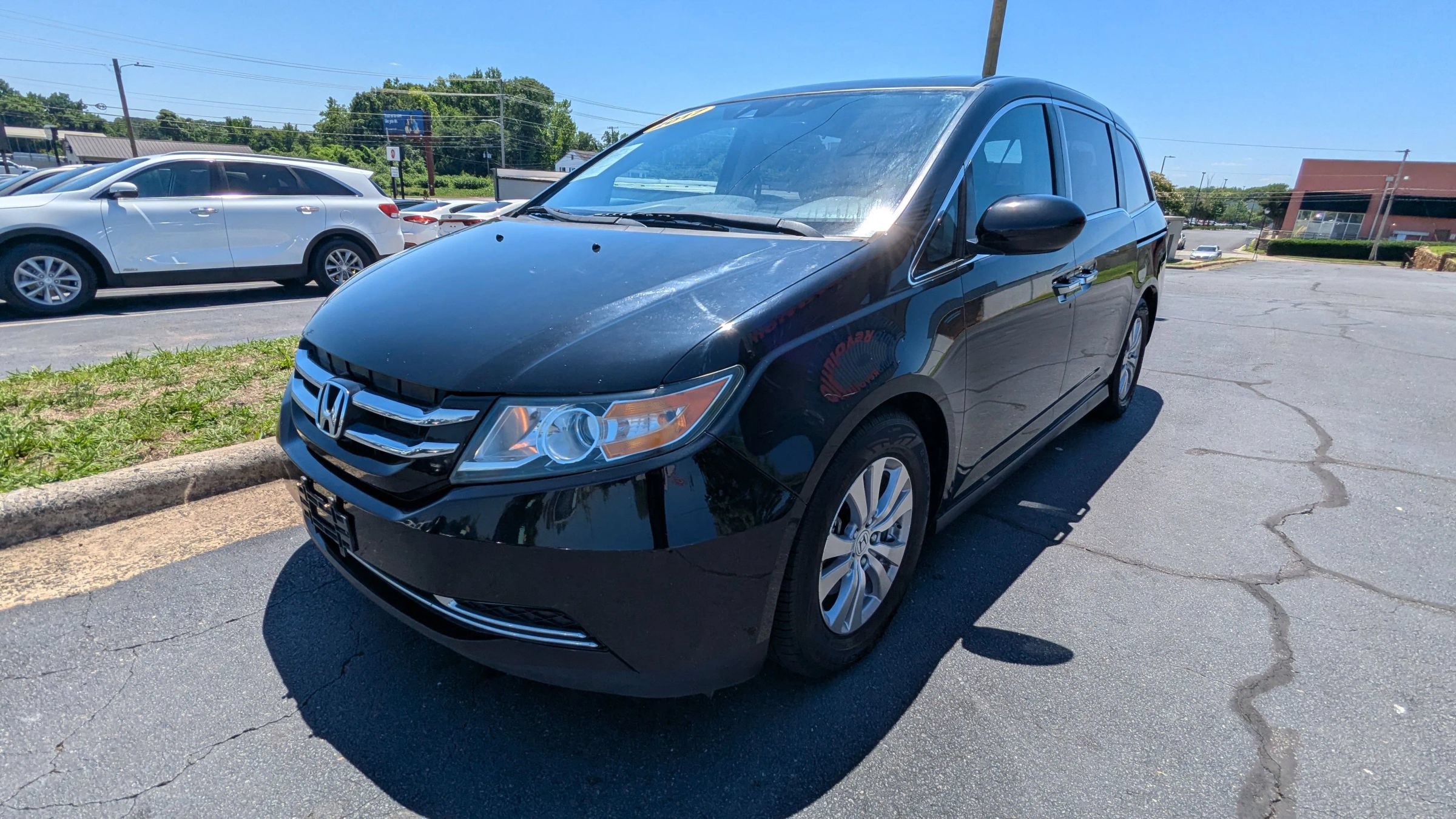 Used 2017 Honda Odyssey EX-L image 3