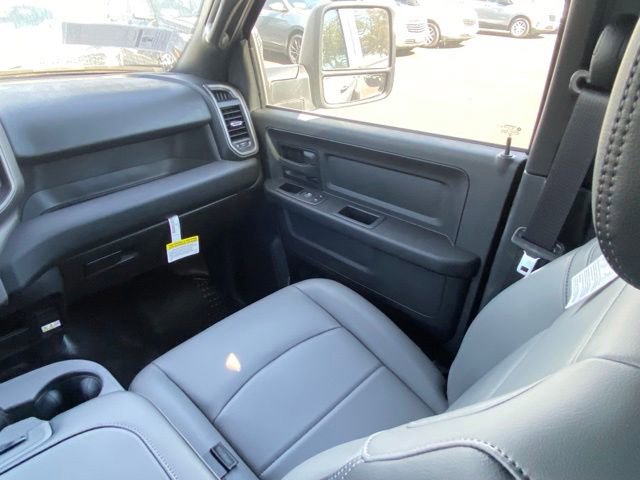New 2023 RAM 3500 Tradesman w/ Safety Group image 34