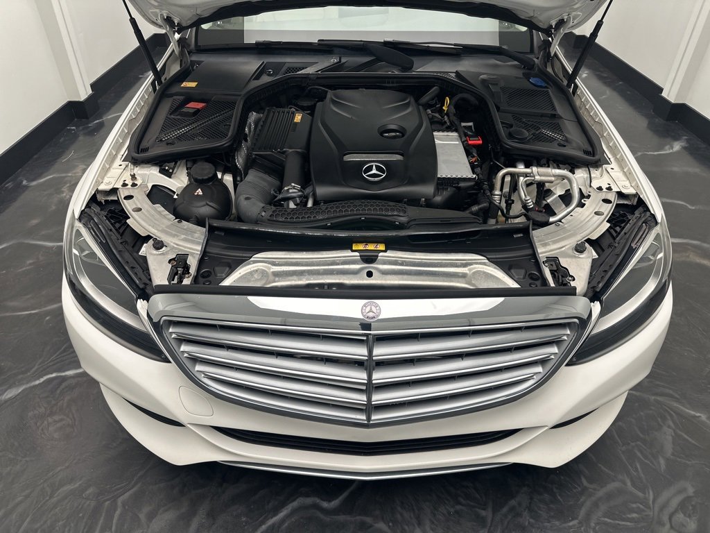 Used 2015 Mercedes-Benz C 300 Sedan w/ Luxury Package image 26