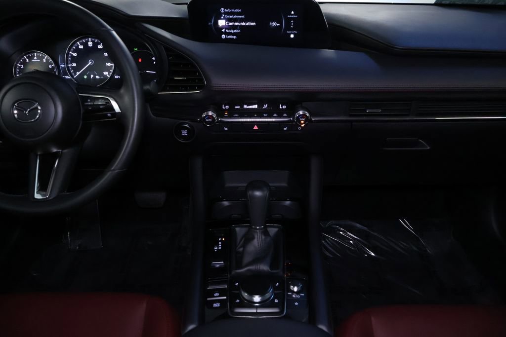 Used 2024 MAZDA MAZDA3 s image 17