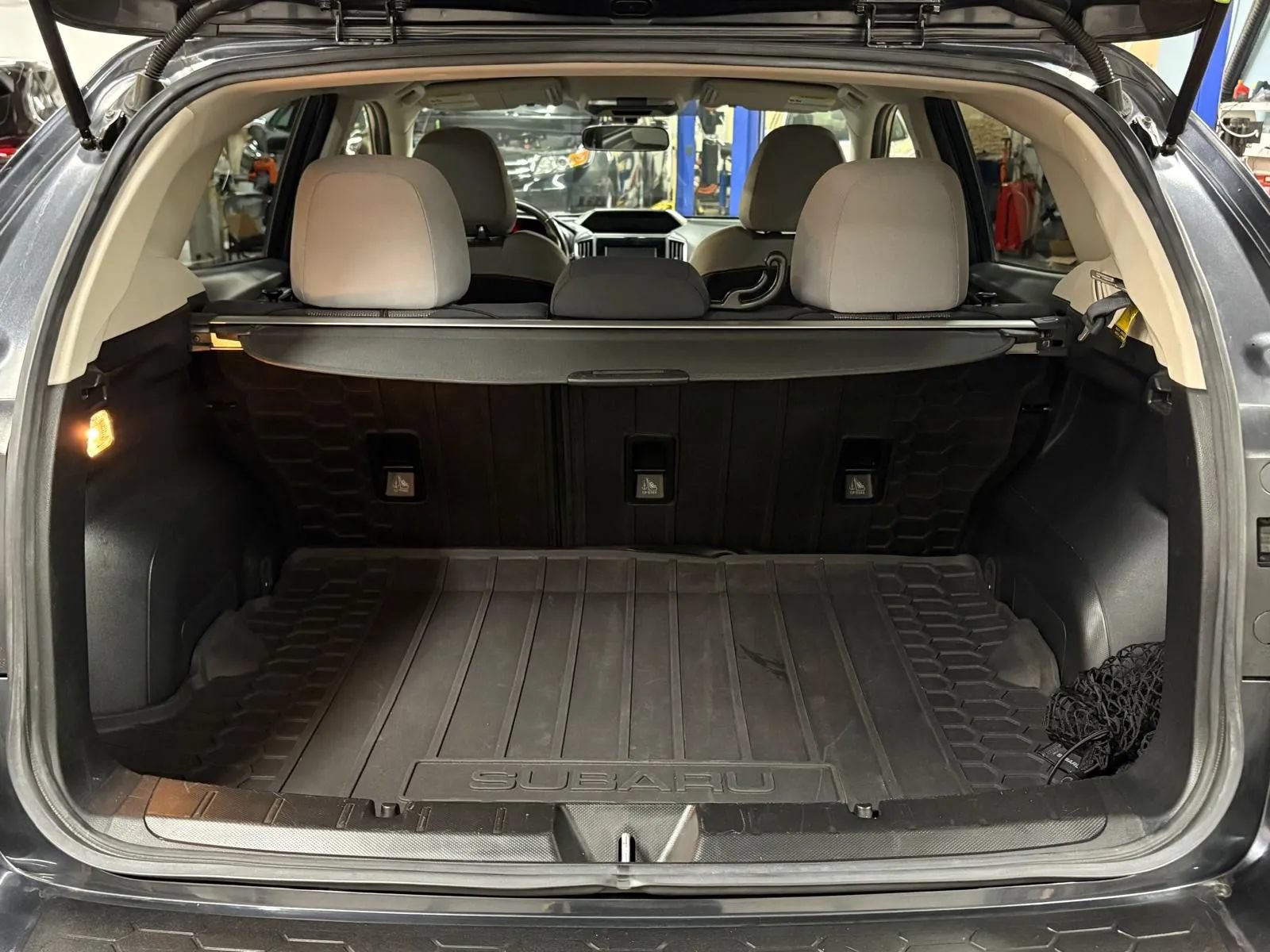 Used 2018 Subaru Crosstrek 2.0i Premium AWD/4WD image 9