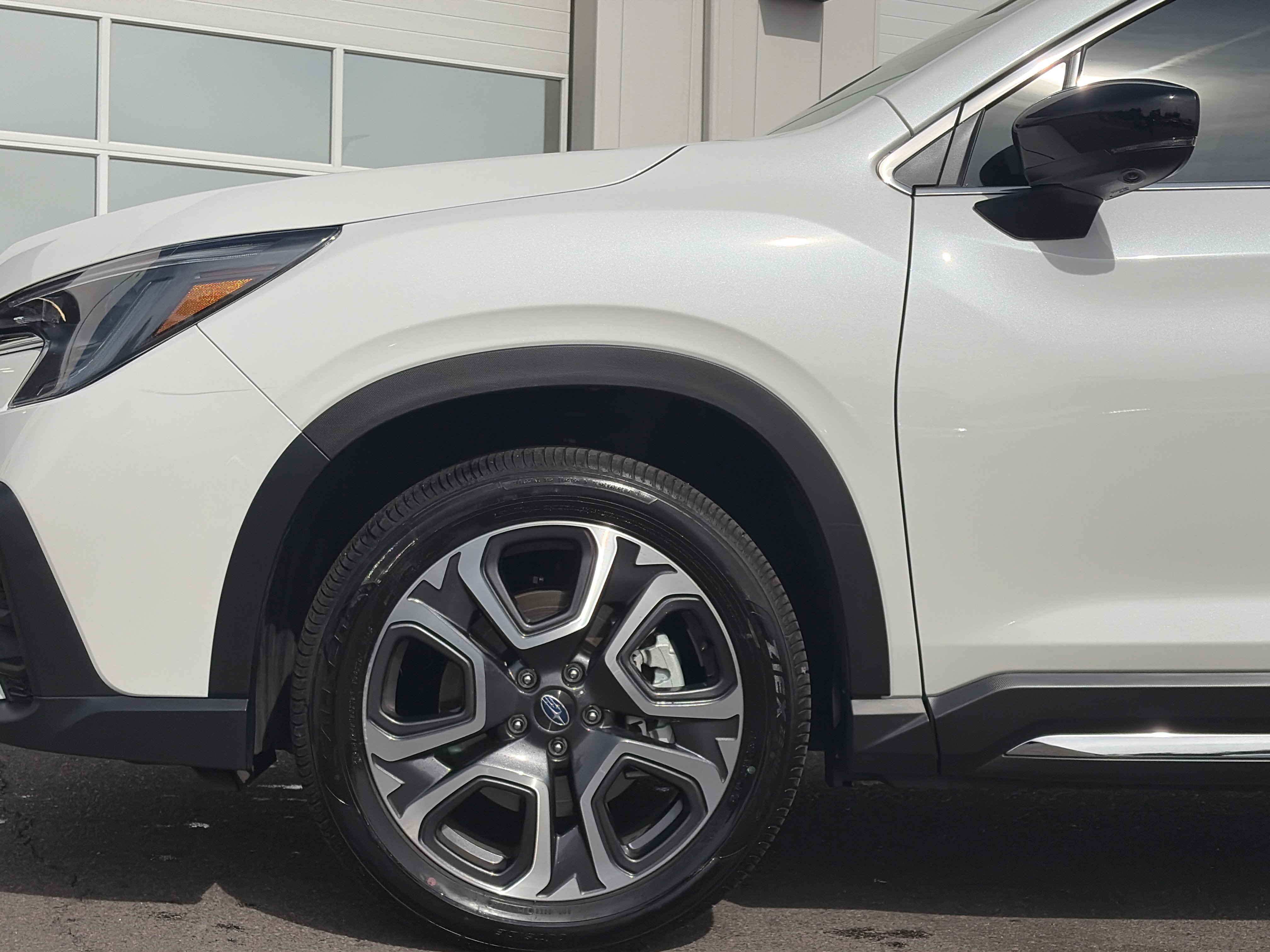 Certified 2024 Subaru Ascent Limited w/ Technology Package AWD/4WD image 10