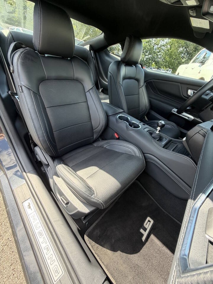 Used 2024 Ford Mustang GT Premium RWD image 27