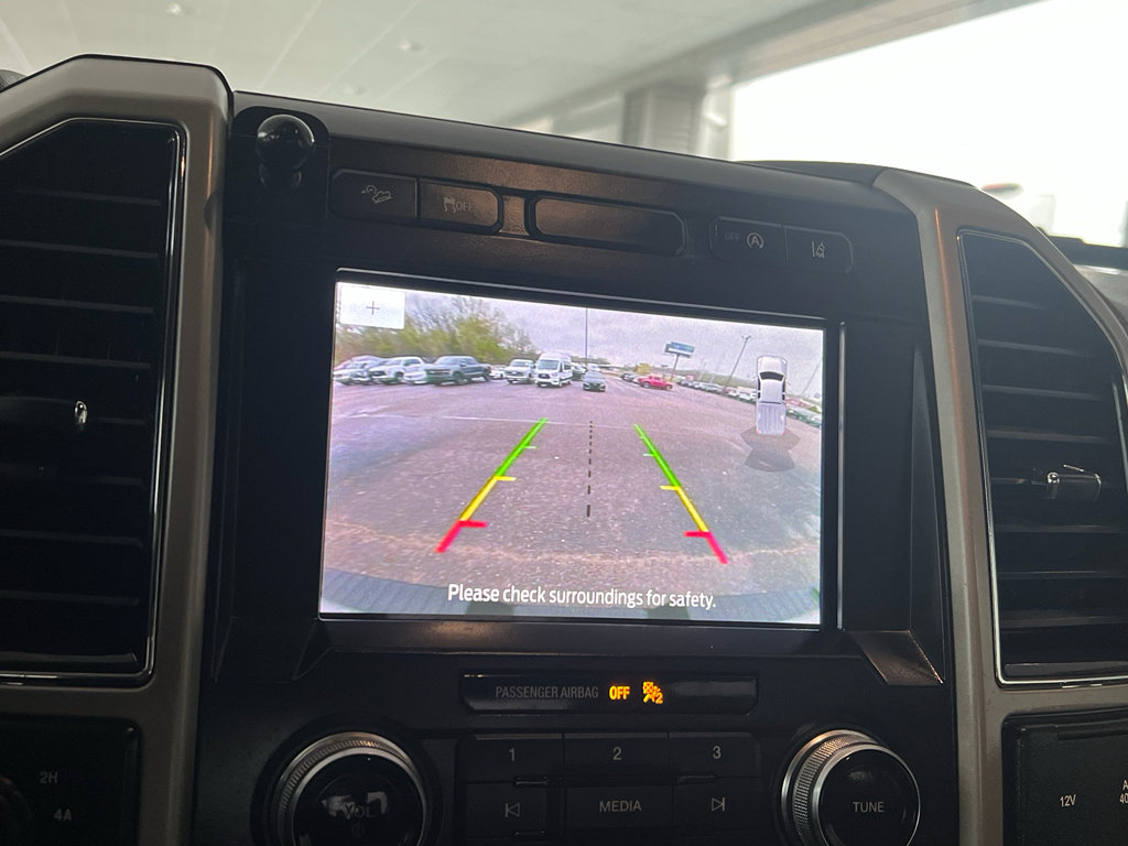 Used 2020 Ford F150 Lariat w/ Equipment Group 502A Luxury image 33