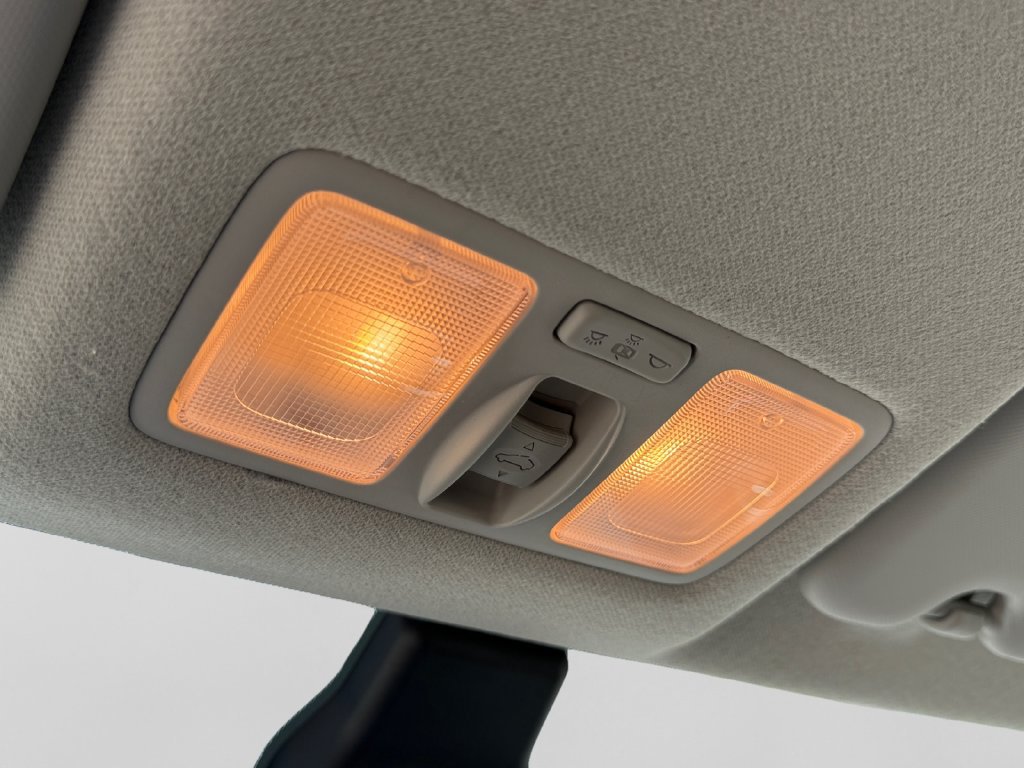 Certified 2026 Hyundai Venue SEL FWD image 14